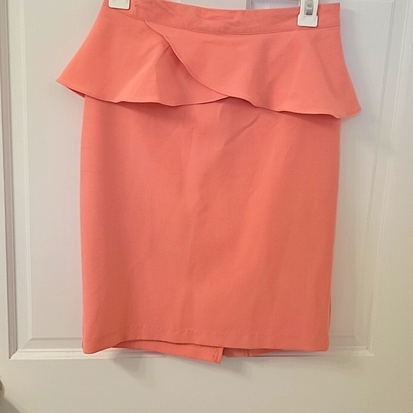 Women's mini skirt - Picture 1 of 2